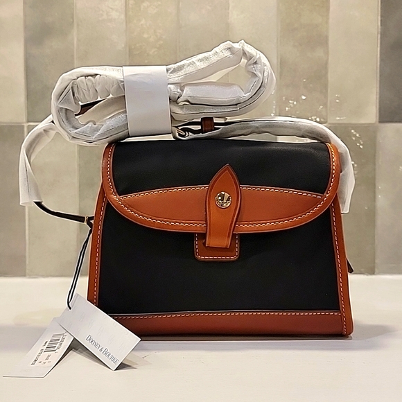 Dooney Bourke Wayfarer Flap Crossbody Bag - Picture 1 of 13